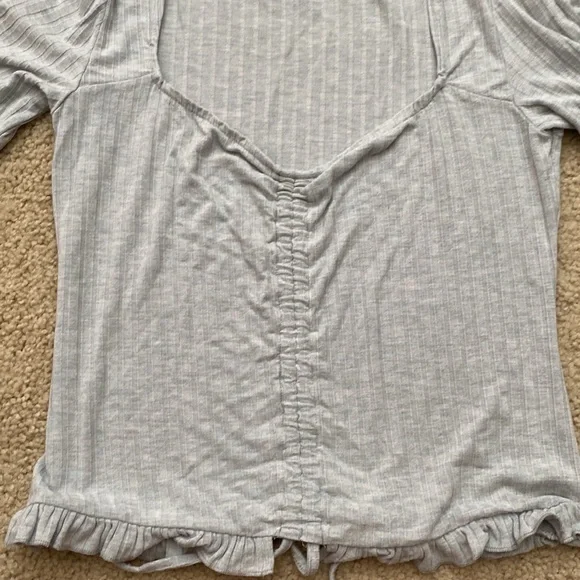 Cupcakes and Cashmere Long Sleeve Top (Size S) - Picture 4 of 7